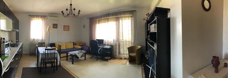 Sector 5, Trei camere, decomandat, etaj 2/4, bloc 2007 cu lift.